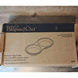 Pampered Chef Microwave Egg Cooker 1372 Tan Stoneware Double Well USA New In Box